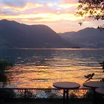 Alojamento de Acomodação e Pequeno-almoço Costa Paradiso Iseo Sulzano