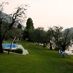 Costa Paradiso Iseo Alojamento de Acomodação e Pequeno-almoço *