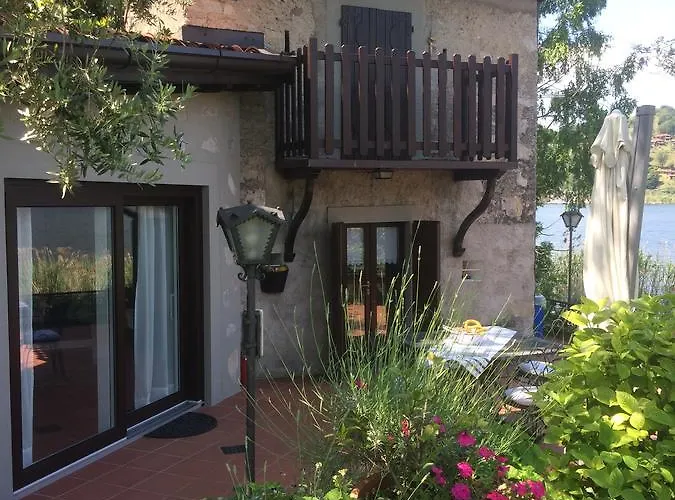 Bed & Breakfast Costa Paradiso Iseo